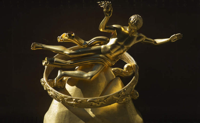 裸体,一个人,无人,高楼大厦,横图,室外,特写,夜晚,正面,城市,大厦,建筑,摩天大楼,雕塑,纽约,美国,仅一个男性,仅一个人,艺术,装饰,雕刻,雕像,曼哈顿,仅一个年轻男性,工艺品,金色,纪念,美术,北美,北美洲,富贵,主题,美洲,陈列,忠诚,纽约州,帝国之州,帝国州,功能,美学,北亚美利加洲,亚美利加洲,富丽,名誉,荣华,赤身,洛克菲勒,洛克菲勒中心,洛克斐勒中心,普罗米修斯,男人,男性,年轻男性,彩图,全身,大楼,高层建筑,高楼,摩天楼,曼哈顿岛