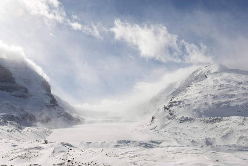 无人,横图,室外,白天,正面,美景,山,雪,雪山,大雪,加拿大,阴影,光线,影子,冰,积雪,景观,山峰,雪景,云,云朵,冬季,冬天,山峦,云彩,蓝色,白云,蓝天,天空,阳光,自然,天,景色,寒冷,晴朗,冰冷,北美,北美洲,自然风光,美洲,洛矶山脉,落基山脉,北亚美利加洲,亚美利加洲,严寒,冰凉,酷寒,凛冽,凛凛,极冷,亚伯达盆地,晴空,彩图