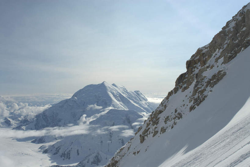 无人,横图,室外,白天,正面,旅游,度假,石头,美景,山,雪,雪山,大雪,美国,阴影,光线,石子,影子,冰,积雪,景观,山顶,山峰,雪景,冬季,冬天,山峦,娱乐,蓝色,蓝天,天空,阳光,自然,天,享受,休闲,景色,放松,寒冷,晴朗,冰冷,北美,北美洲,国家公园,自然风光,美洲,沉积岩,阿拉斯加,阿拉斯加州,万里无云,北亚美利加洲,亚美利加洲,严寒,冰凉,酷寒,凛冽,凛凛,极冷,最后的边疆,午夜阳光之地,德纳里国家公园,颠峰,极峰,水成岩,石块,岩石,晴空,晴空万里,彩图