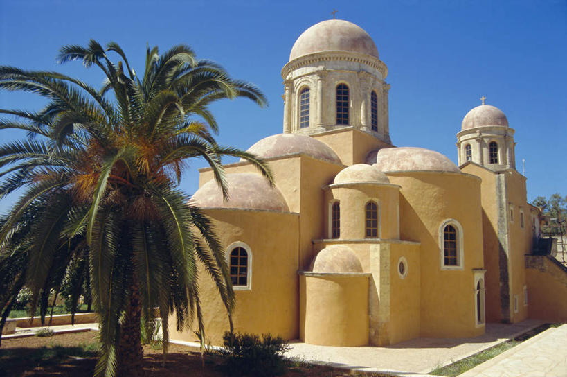 无人,教堂,横图,室外,白天,正面,旅游,度假,草地,草坪,植物,标志建筑,地标,建筑,棕榈树,叶子,塞浦路斯,亚洲,节日,屋顶,绿叶,顶棚,文化,娱乐,建设,圆顶,草,树,树木,蓝色,绿色,蓝天,天空,自然,天,祈祷,享受,休闲,健康,嫩叶,旅游胜地,放松,许愿,宗教,信仰,生长,晴朗,成长,纪念,祈求,基督教,天主教,西亚,信念,棕榈叶,万里无云,塞浦路斯共和国,阿克罗蒂里,平安,叶,叶片,晴空,晴空万里,彩图,大教堂,礼拜堂