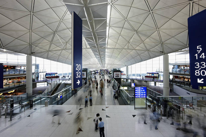 人群,机场,横图,室内,白天,运动模糊,长时间曝光,建筑,香港,走廊,白色,运输,摄影,生活方式,货运,香港国际机场,彩图,旅行