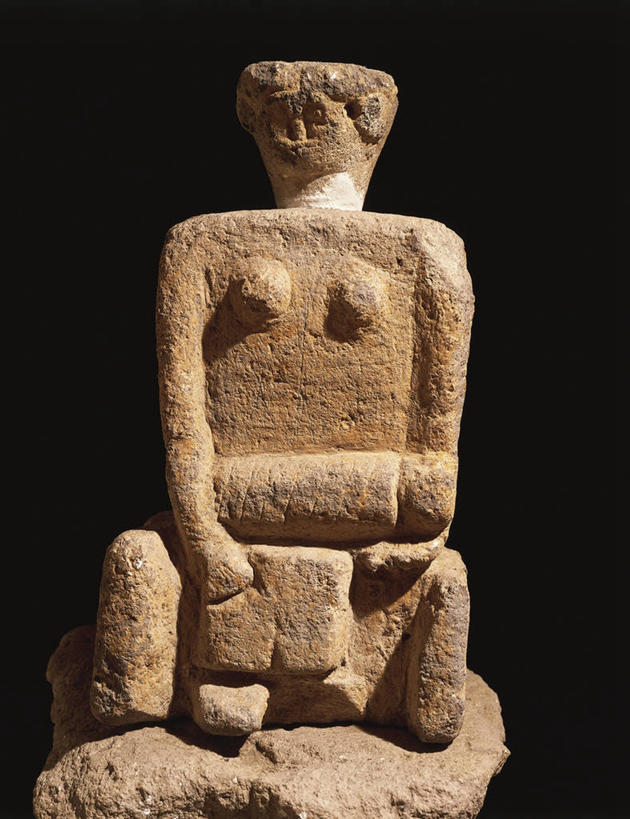 无人,竖图,雕塑,黑色背景,艺术,装饰,雕刻,雕像,古代,一个,工艺品,摄影,宗教,单个,纪念,美术,女神,主题,陈列,功能,美学,古代文明,美术工艺,岩石,彩图,影棚拍摄,凝灰岩