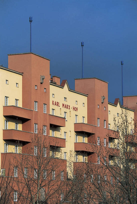 无人,竖图,室外,白天,植物,城市,建筑,奥地利,欧洲,维也纳,首都,图像,杆,树,天空,摄影,人造,地中海文化,主题,中欧,万里无云,构图,彩图,旅行,时空,传统文化