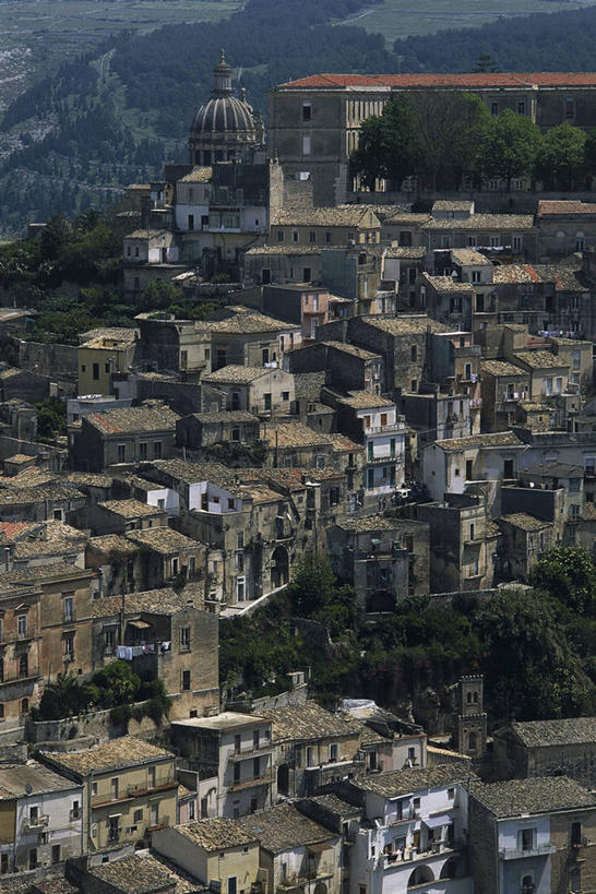 无人,竖图,俯视,室外,白天,城市,建筑,意大利,欧洲,摄影,西西里,圆顶建筑,地中海文化,意大利文化,拉古萨,彩图,高角度拍摄