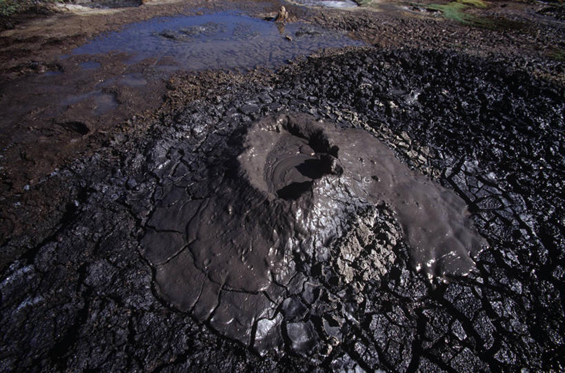 无人,横图,室外,白天,时尚,火山,沙漠,温泉,智利,堆叠,泥土,排列,自然,t台,南美,摄影,环境,南美洲,泥,拉丁美洲,美洲,爆发,将军,间歇泉,亚美利加洲,南亚美利加洲,智利共和国,地质学,时装表演,时装秀,安托法加斯塔大区,t型台,走秀,自然地理,彩图,火山学