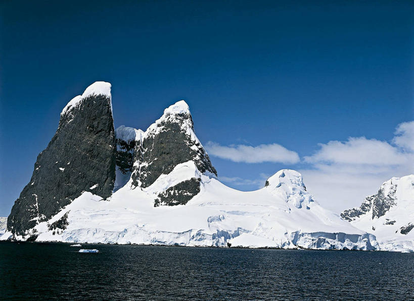 无人,横图,室外,白天,旅游,度假,海洋,美景,山,山脉,水,雪,秘鲁,地形,海岸线,景观,首都,娱乐,风景,自然,享受,休闲,景色,南美,放松,寒冷,摄影,气象,南美洲,气候,拉丁美洲,自然风光,南极洲,美洲,海峡,秘鲁共和国,利马,亚美利加洲,南亚美利加洲,玉米之仓,南极半岛,利马省,自然地理,彩图,旅行