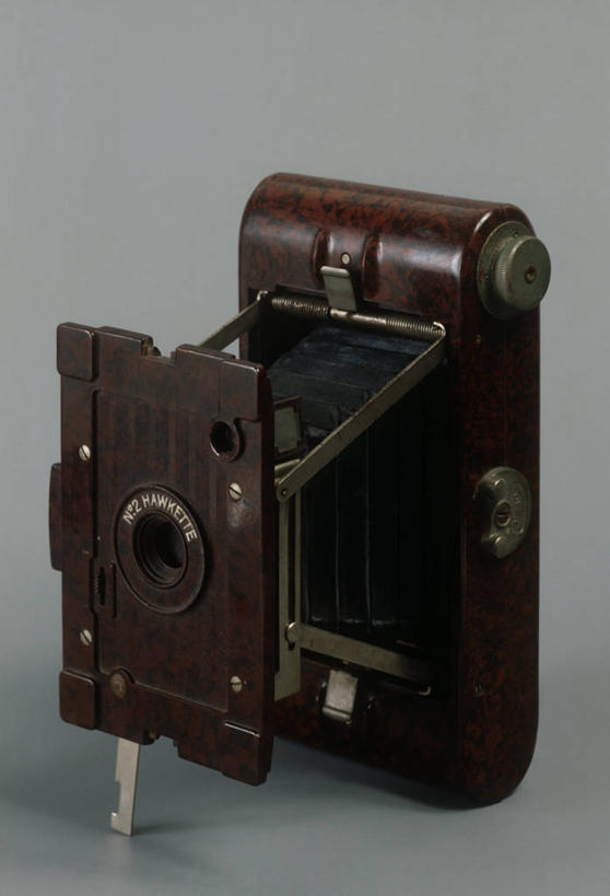 无人,竖图,室内,技术,相机,英国,灰色背景,古典,历史,一个,灰色,摄影,单个,古董,北欧,摄影器材,彩图,影棚拍摄