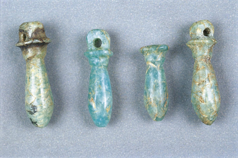 无人,横图,俯视,一排,整齐,并排,天牛,历史,古代,排列,四个,摄影,队列,古埃及文明,古代文明,圣甲虫,项坠,美术工艺,彩图,高角度拍摄,影棚拍摄,过去