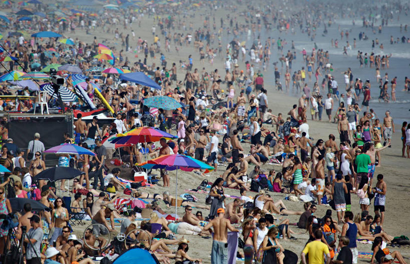 横图,室外,白天,度假,海洋,遮阳伞,许多人,夏天,一群人,放松,摄影,加利福尼亚,群众,海滩,彩图
