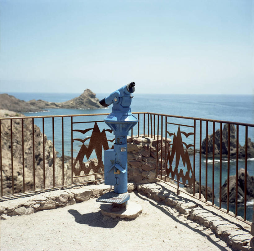 无人,栏杆,横图,室外,白天,仪器,科技,海洋,西班牙,眺望,检查,研究,反射,分析,科学,望远镜,水平线,风景,自然,观察,清晰,探索,摄影,放大,观看,宁静,仔细,科研,科学技术,瞭望,聚焦,岩层,关注,监视,远视镜,瞭望镜,万里无云,阿尔梅里亚,光学,清楚,大西洋群岛,岩石,彩图,光学仪器,千里镜,阿雷西费