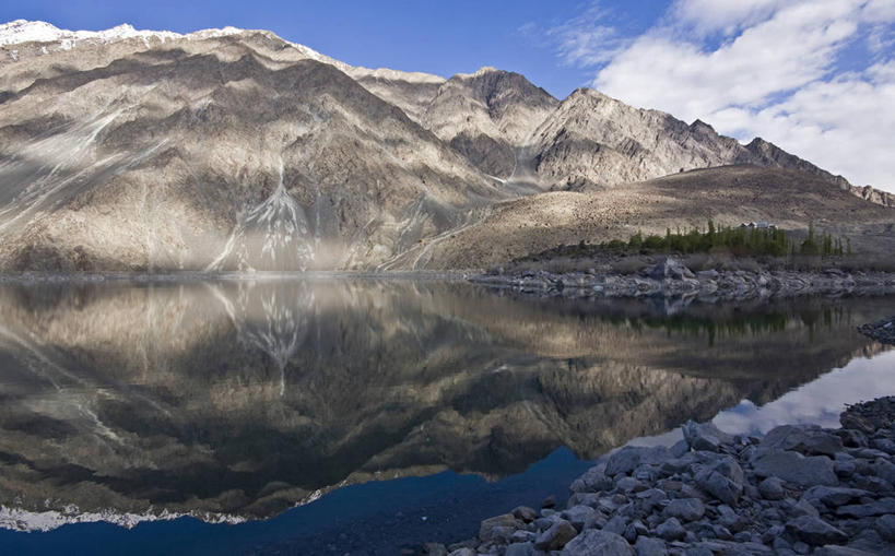 无人,横图,室外,白天,湖,美景,山,山脉,巴基斯坦,反射,景观,云,风景,天空,自然,景色,摄影,宁静,岩层,自然风光,伯尔蒂斯坦,岩石,彩图