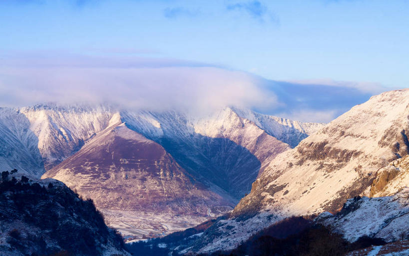 无人,横图,室外,白天,美景,山脉,雪,雪山,日光,英国,景观,云,树,风景,天空,自然,景色,寒冷,摄影,宁静,自然风光,地质学,坎布里亚,肯德尔,自然地理,彩图