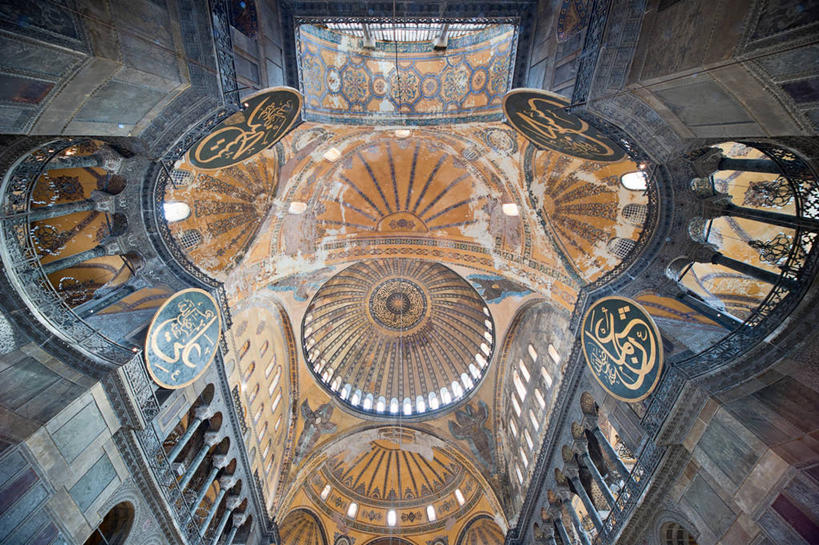 无人,横图,室内,天花板,建筑,欧洲,标志,文字,字符,字母,注视,历史,标识,地标建筑,观察,看,摄影,观看,察看,伊斯兰教,宗教建筑,关注,清真寺,阿拉伯风格,土耳其文化,素檀阿梅特区,伊斯坦布尔,设计,彩图,圣索菲亚大教堂,传统文化