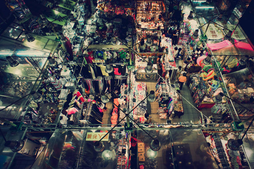 横图,俯视,室内,白天,购物,消费,纺织品,香港,市场,许多人,一群人,零售,摄影,彩图,高角度拍摄