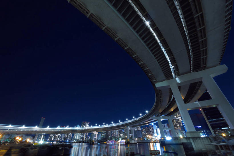 无人,横图,室外,夜晚,建筑,东京,日本,弯曲,反射,海湾,东京湾,首都,联系,天空,运输,摄影,照亮,彩图