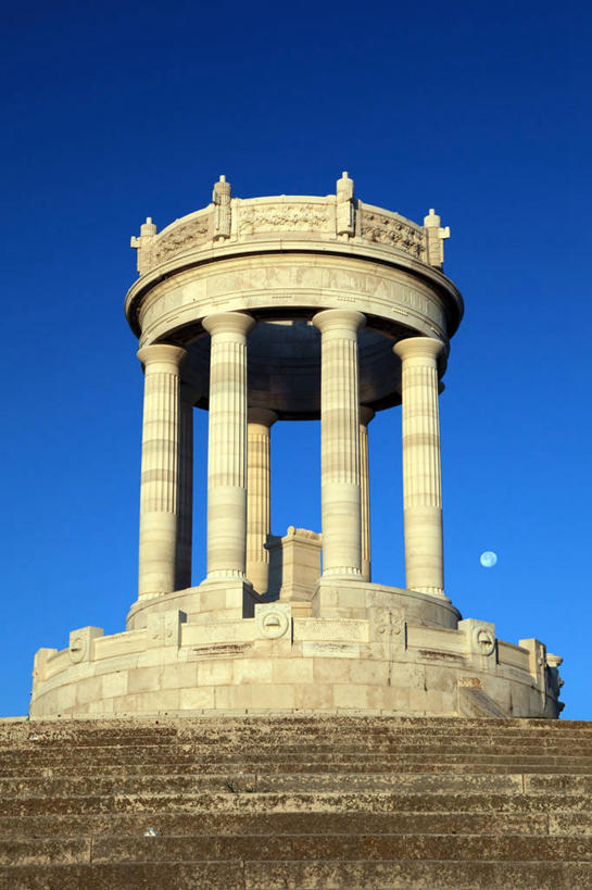 无人,竖图,室外,楼梯,建筑,意大利,月亮,历史,黄昏,摄影,意大利文化,万里无云,安科纳,彩图