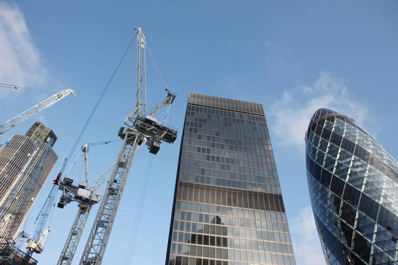 无人,横图,室外,白天,仰视,建筑业,城市,建筑,摩天大楼,英国,云,塔,首都,伦敦城,天空,摄影,发展,瑞士再保险塔,彩图,低角度拍摄