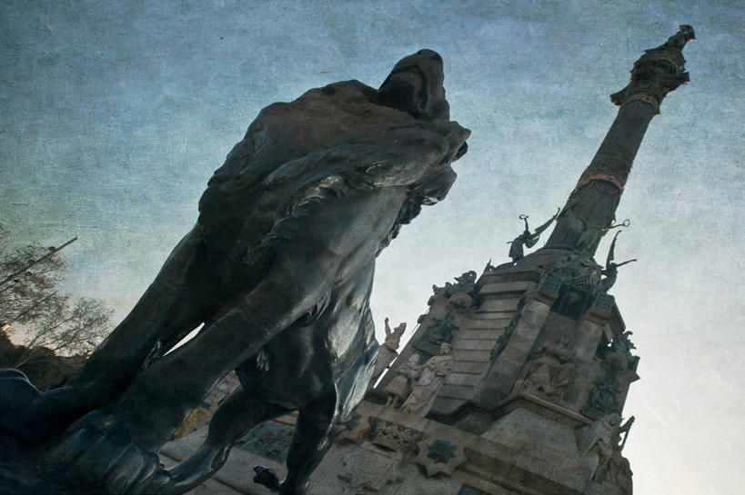 无人,横图,室外,白天,城市,建筑,狮子,西班牙,巴塞罗那,艺术,纹路,雕像,纹理,柱子,历史,天空,摄影,肌理,哥伦布,彩图