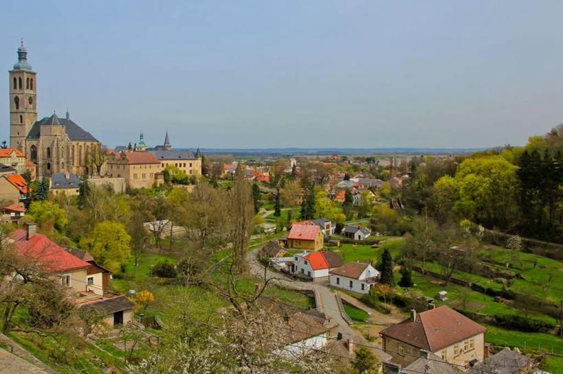 无人,横图,室外,白天,城市,建筑,欧洲,捷克,树,天空,自然,摄影,中欧,捷克共和国,波西米亚,库特纳霍拉,彩图