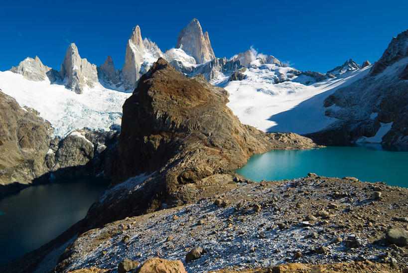 无人,横图,室外,白天,旅游,度假,湖,美景,山,山脉,雪,阿根廷,地形,景观,山顶,娱乐,风景,天空,自然,享受,休闲,景色,南美,放松,摄影,宁静,环境,自然风光,万里无云,巴塔哥尼亚,圣克鲁斯省,索洛拉,自然地理,冒险,岩石,旅行