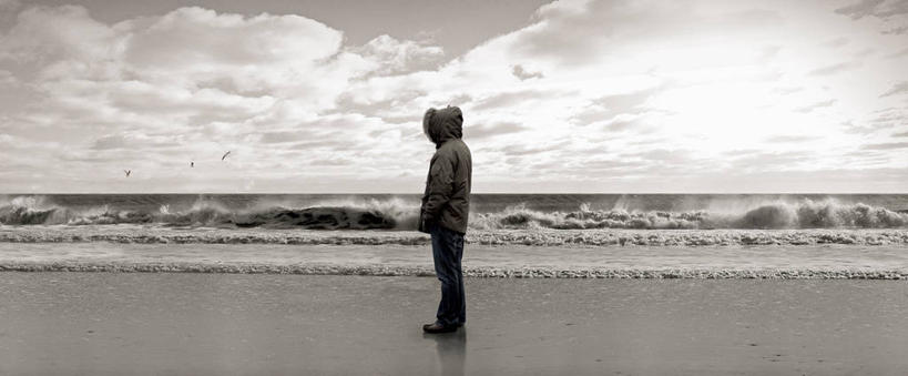 成年人,一个人,站,横图,全景,室外,白天,侧面,旅游,度假,海洋,美景,水,野生动物,日光,英国,仅一个男性,三只,朦胧,模糊,鸟类,沙子,地平线,地形,河岸,景观,水边,水平线,云,娱乐,外套,飞,衣服,天空,自然,波浪,享受,休闲,景色,放松,摄影,宁静,环境,自然风光,北欧,海景,诺森伯兰郡,桑德兰,海滩,旅行,冬衣,独处