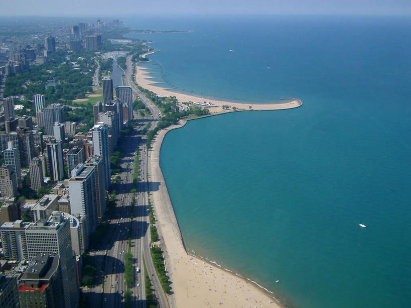 无人,横图,俯视,室外,白天,度假,海洋,美景,水,城市风光,城市,建筑,街道,美国,景观,娱乐,地标建筑,享受,休闲,景色,放松,摄影,宁静,北美,北美洲,美洲,伊利诺斯州,芝加哥,世界屠猪城,巨肩之城,劳动之城,伊利诺伊,伊利诺伊州,伊利诺州,芝加哥市,芝城,林肯之地,北亚美利加洲,亚美利加洲,约翰汉考克大厦,高角度拍摄,旅行,美利坚合众国