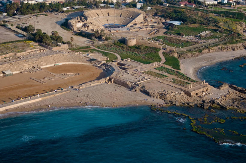 无人,横图,俯视,室外,白天,海洋,水,城市,建筑,以色列,历史,树,地标建筑,摄影,中东,波特酒,古典风格,古代文明,圆形剧场,高角度拍摄,旅行,海港
