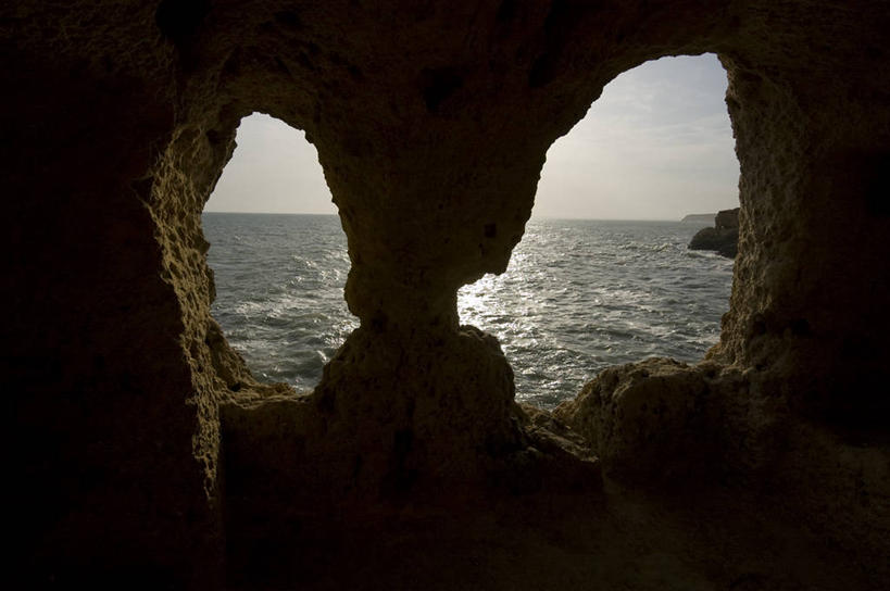 无人,横图,室外,白天,海洋,葡萄牙,反射,洞,水平线,自然,摄影,洞穴,宁静,岩层,伊比利亚半岛,阿尔布费拉,岩石,彩图,旅行