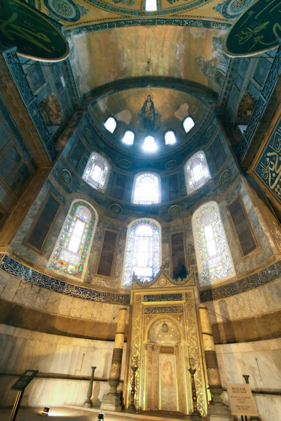 无人,教堂,竖图,室内,白天,仰视,窗户,建筑,日光,欧洲,宏伟,摄影,宗教,基督教,伊斯坦布尔,彩图,低角度拍摄,旅行,圣索菲亚大教堂