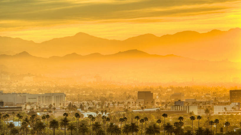 无人,横图,俯视,室外,度假,日出,美景,山脉,城市风光,城市,棕榈树,美国,地平线,地形,景观,云,辽阔,地面,娱乐,黄色,享受,休闲,广阔,景色,放松,摄影,宁静,一望无际,加利福尼亚,延伸,好莱坞,天地相交,无边无际,一马平川,贝弗利山,彩图,高角度拍摄
