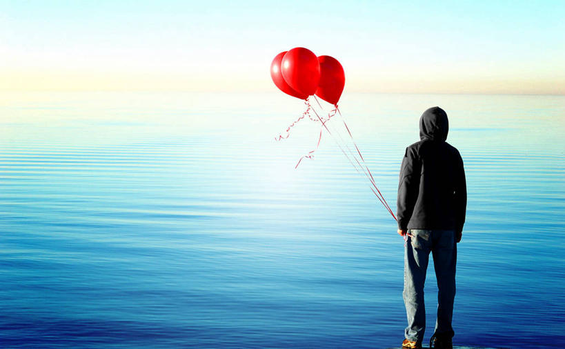 西方人,成年人,一个人,站,横图,室外,白天,自由,欧洲,美国,欧洲人,仅一个男性,仅一个人,庆祝,水平线,拿着,休闲装,仅一个年轻男性,背面,气球,摄影,犹他,盐湖,大盐湖,男人,男性,年轻男性,白种人,年轻人,彩图,独处