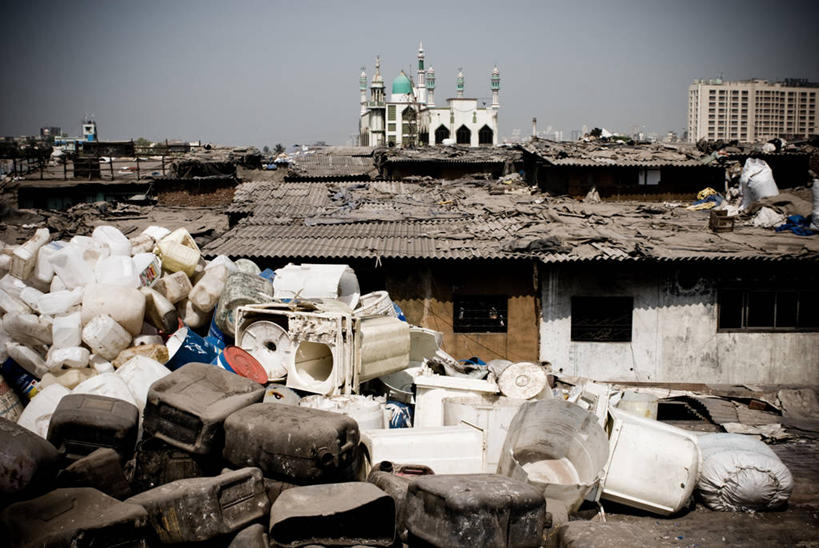 无人,横图,室外,白天,建筑,许多,垃圾,很多,比较,摄影,垃圾场,贫穷,孟买,贫民窟,彩图