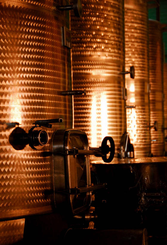 无人,竖图,室内,白天,金属制品,反射,金属,容器,储油罐,摄影,部分,圣卡塔琳娜,彩图