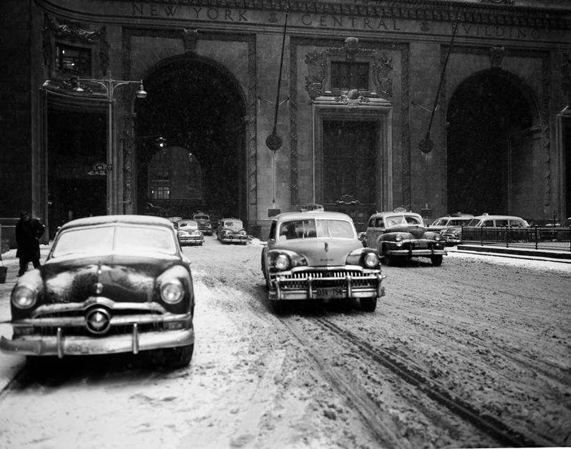 横图,黑白,室外,白天,雪,城市,道路,街道,路,公路,汽车,纽约,美国,冬天,交通,古典,摄影,纽约州,马路,公园大道