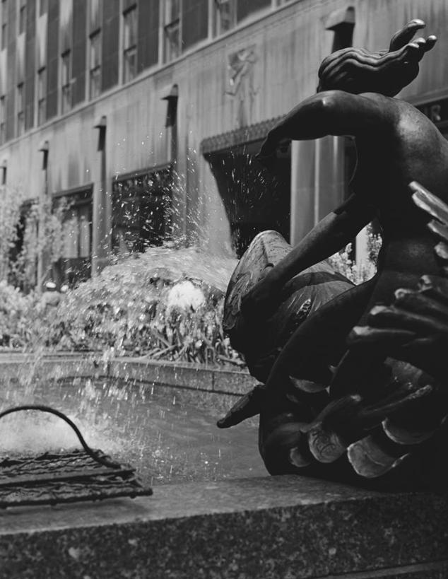 无人,竖图,黑白,室外,白天,水,喷泉,雕塑,纽约,美国,溅,曼哈顿,摄影,洛克菲勒中心