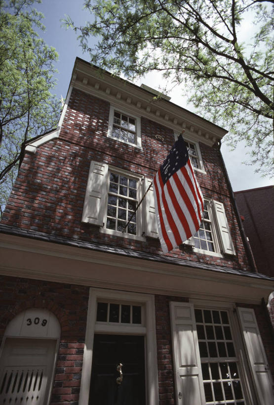 无人,竖图,室外,白天,建筑,美国,历史,砖墙,红色,白色,美国国旗,摄影,宁静,美国文化,宾夕法尼亚,彩图