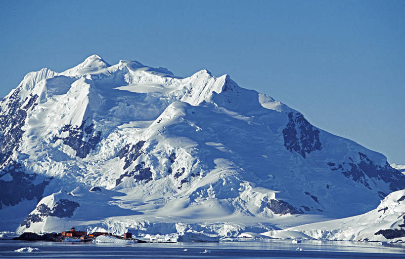 无人,横图,室外,白天,度假,海洋,山,山脉,雪,垒,冰,地形,风景,摄影,气象,气候,南极洲,冰河,户外活动,南极半岛,冒险,海滩,休闲活动,彩图,独处