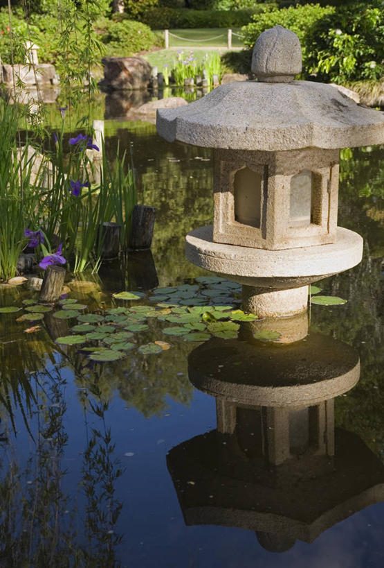 划船,成年人,一个人,竖图,彩色,室外,河流,水,船,非洲,马里,仅一个男性,工作,反射,木制,头巾,河岸,杆,衣服,社区,运输,摄影,五颜六色,色彩斑斓,伊斯兰教,五彩缤纷,五彩斑斓,西非,荡舟,尼日尔河,五光十色,男人,岩石,彩图,旅行,传统文化