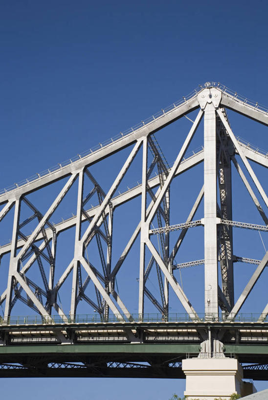 攀登,横图,室外,旅游,城市,建筑,澳大利亚,行人,游客,游人,钢铁,地形,首都,路人,旅客,蓝色,天空,地标建筑,摄影,活动,上升,比例,视角,拜访,昆士兰州,布里斯班,技能,过客,故事桥,冒险,上装,彩图,旅行,建筑结构