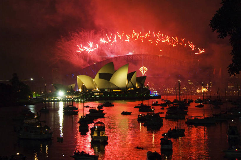 无人,横图,彩色,室外,夜晚,旅游,度假,河流,水,城市,建筑,船,悉尼歌剧院,澳大利亚,庆祝,桥,海湾,黄昏,地标建筑,摄影,五颜六色,照亮,色彩斑斓,悉尼,五彩缤纷,澳大拉西亚,五彩斑斓,新南威尔士,五光十色,彩图,旅行,海港