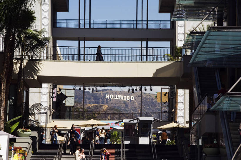 无人,设计师,商店,竖图,购物,时尚,城市,建筑,棕榈树,美国,现代,树,蓝色,天空,摄影,北美,北美洲,服装店,加利福尼亚,美洲,加州,洛杉矶,加利福尼亚州,金州,黄金州,北亚美利加洲,亚美利加洲,贝弗利山,天使之城,彩图,县治,洛杉矶县,美利坚合众国,洛城