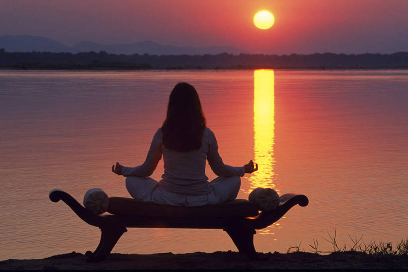 划船,两个人,竖图,室外,日出,河流,水,太阳,船,赞比亚,地形,云,木船,黎明,天空,交通工具,摄影,宁静,桨,舟,国家公园,早晨,载具,独木舟,露营,赞比西河,卷积云,独木船,荡舟,彩图