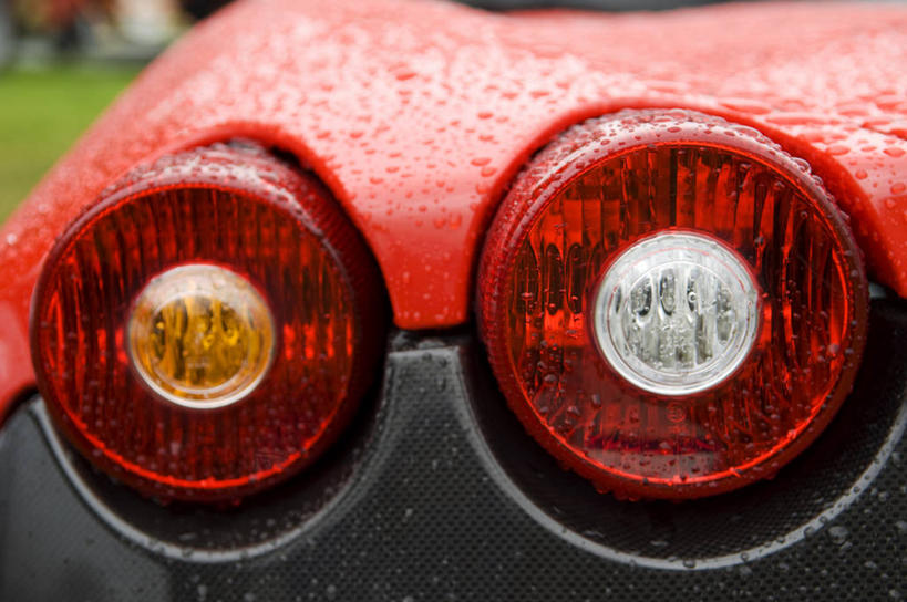 无人,横图,汽车,光,跑车,英格兰,车,交通工具,运输,摄影,尾灯,照明设备,载具,华贵,驾车,彩图