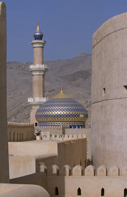 无人,竖图,阿曼,城堡,塔,摄影,宗教,保护,尖塔,伊斯兰教,圆顶建筑,宗教建筑,要塞,清真寺,波斯湾,奈兹瓦,彩图