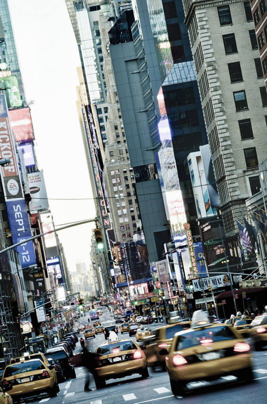 竖图,室外,白天,运动模糊,城市,出租车,纽约,美国,曼哈顿,交通,摄影,北美,北美洲,美洲,纽约市,纽约州,帝国之州,帝国州,北亚美利加洲,亚美利加洲,彩图,旅行,第七大道,美利坚合众国,曼哈顿区,纽约县,曼哈顿岛,横越