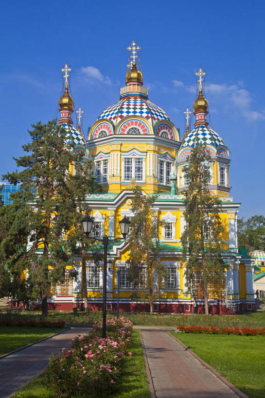 无人,竖图,彩色,室外,白天,草坪,建筑,哈萨克斯坦,摄影,宗教,五颜六色,色彩斑斓,基督教,圆顶建筑,五彩缤纷,万里无云,五彩斑斓,阿拉木图,五光十色,彩图,大教堂