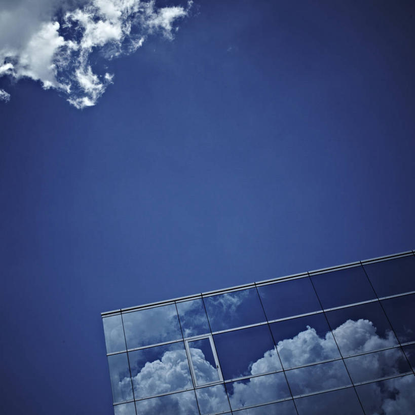 无人,方图,室外,白天,仰视,建筑,广岛县,日本,反射,云,顶部,蓝色,天空,自然,摄影,部分,彩图,低角度拍摄