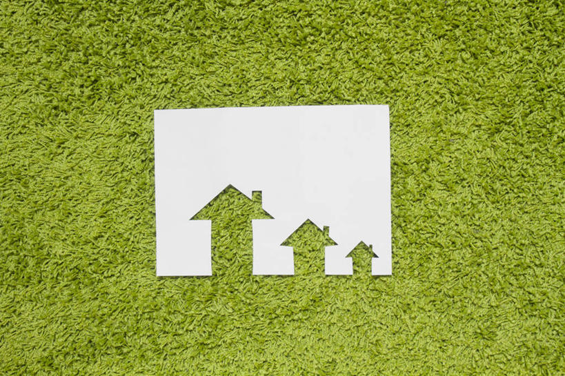 无人,家庭,横图,俯视,室外,白天,草坪,西班牙,纸,草,温暖,温馨,一家人,摄影,生长,轮廓,样板房,和睦,房地产,比例,想法,彩图,高角度拍摄,融洽