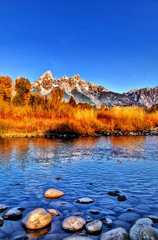 无人,竖图,室外,白天,河流,美景,山,山脉,美国,反射,景观,树,风景,自然,景色,摄影,宁静,自然风光,怀俄明,万里无云,蛇河,彩图