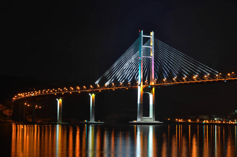 无人,横图,室外,夜晚,城市,建筑,韩国,弯曲,反射,联系,天空,摄影,吊桥,照亮,庆尚南道,死水,彩图